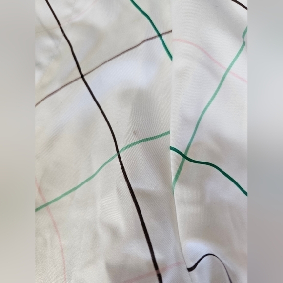 Nike Dri-Fit  Striped Bermuda Shorts Sz 6 White  Golf - Picture 4 of 5